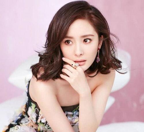 娱乐圈吃瓜猛料杨幂小说,揭秘明星背后的秘密与真相  第3张