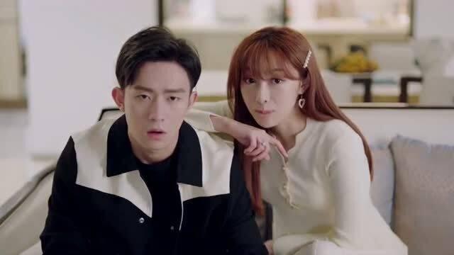 娱乐吃瓜酱夏天情侣,娱乐吃瓜酱带你揭秘夏天情侣的浪漫瞬间  第2张