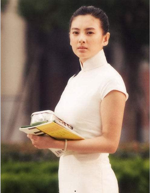 吃瓜群众在七零 穿书赵媛,赵媛的奇幻之旅  第3张