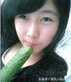 女生说吃瓜是什么意思,女生口中的“吃瓜”究竟是什么意思？  第3张